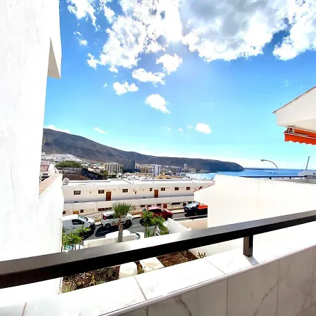 Bonito Apartamento Con Piscina Y Vista Al Mar En Los Cristianos Appartamento