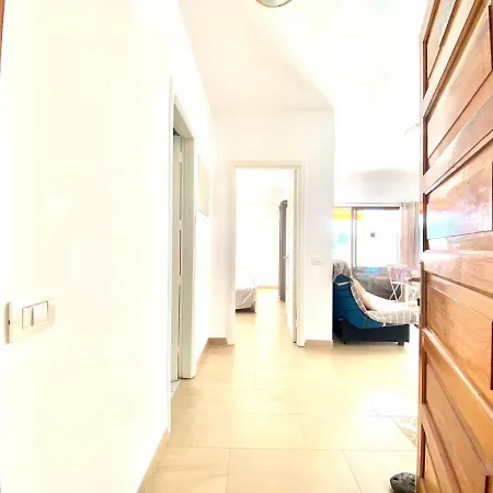 Bonito Apartamento Con Piscina Y Vista Al Mar En Los Cristianos * Guincho (Tenerife)